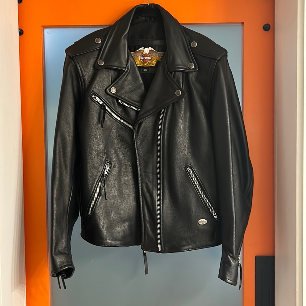 Women’s Medium leather Harley Davidson jacket